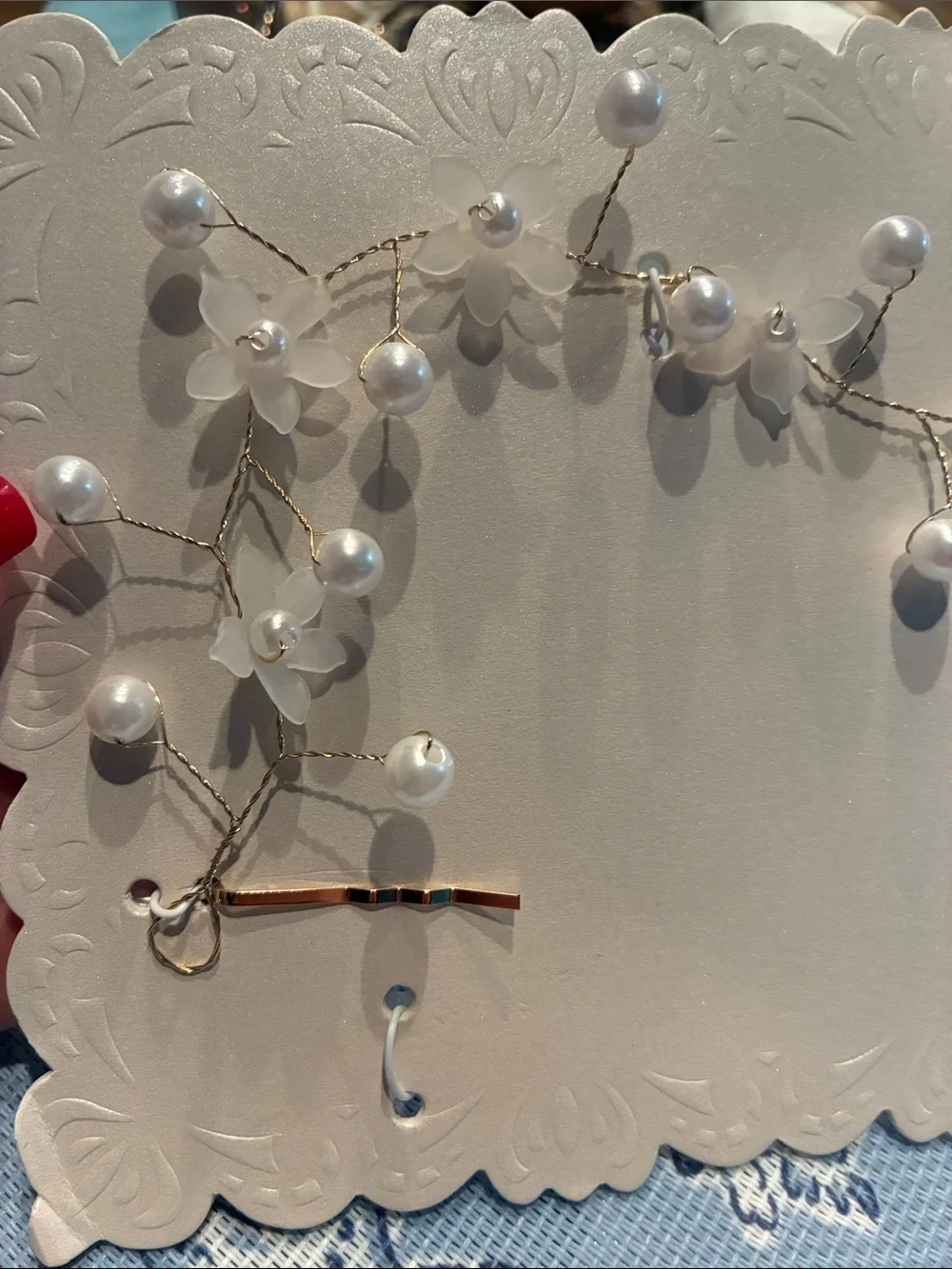 Delicate Pearl & Flower Hair Vine - White